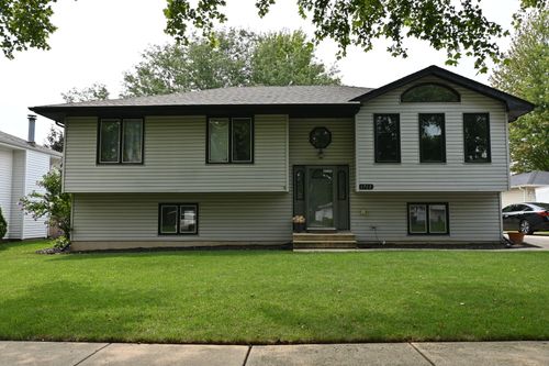 1713 Cecily Dr, Joliet, IL, 60435-8589 | Card Image