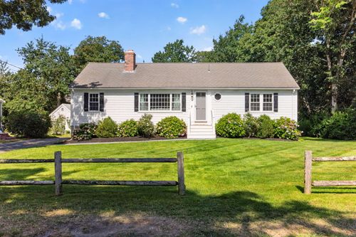 3 Redwood Ln, Dennis, MA, 02638-2131 | Card Image