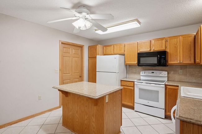 47 - 8733 Baxter Way, Townhouse with 2 bedrooms, 2 bathrooms and null parking in Inver Grove Heights MN | Image 15