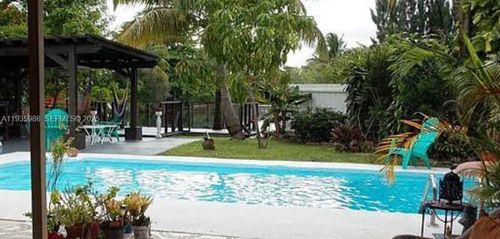 12011 Sw 37th Ter, Miami, FL, 33175-3507 | Card Image