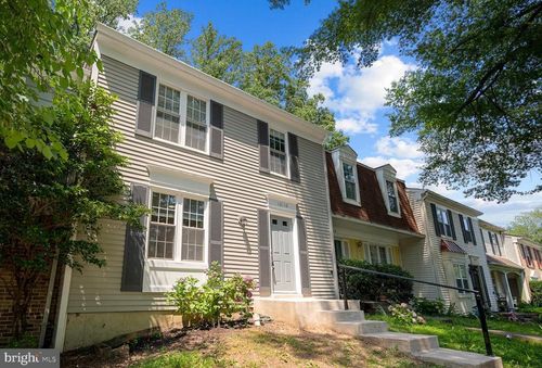 10110 Sassafras Woods Ct, BURKE, VA, 22015-2705 | Card Image