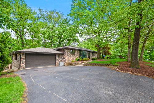 10050 W 145th St, Orland Park, IL, 60462-2415 | Card Image