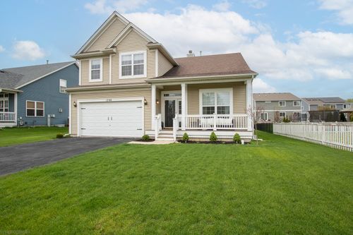 1746 Centennial Drive, Antioch, IL, 60002 | Card Image