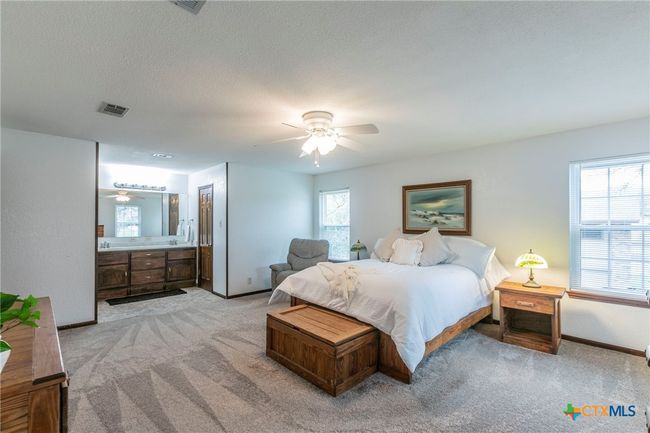521 Pecos Trl, House other with 4 bedrooms, 3 bathrooms and null parking in Belton TX | Image 17