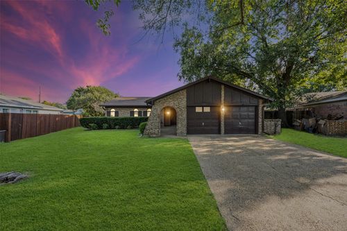 2003 Pebblecreek Drive, Cleburne, TX, 76033 | Card Image