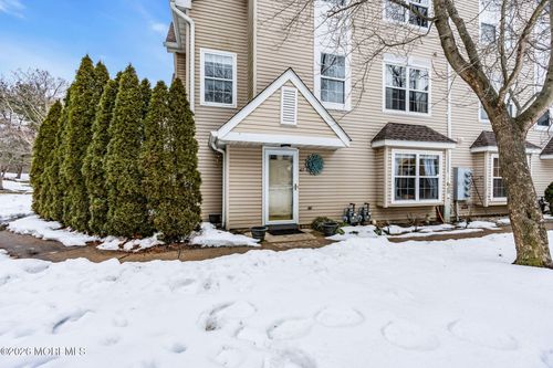 47 Madison Ct, Tinton Falls, NJ, 07712-7738 | Card Image