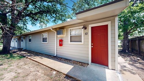 apt-13-500 Foch St, Bryan, TX, 77801-4761 | Card Image