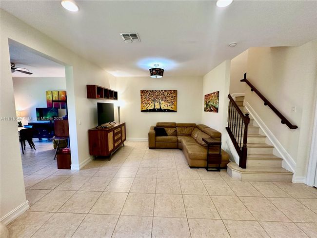 119 Riverwalk Cir E, Townhouse with 3 bedrooms, 3 bathrooms and null parking in Plantation FL | Image 5