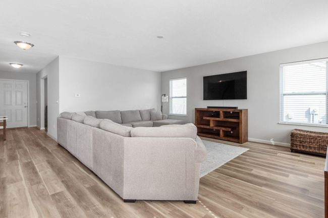 171 Chestnut Commons Dr, House other with 4 bedrooms, 3 bathrooms and null parking in Commercial Point OH | Image 10