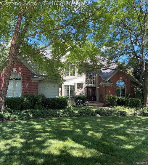 3486 Shakespeare Dr, Troy, MI, 48084-1489 | Card Image