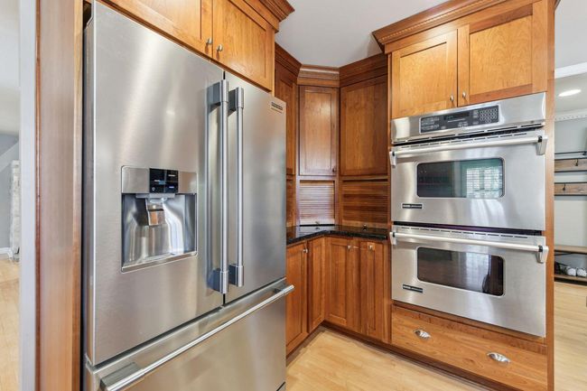 Kitchen | Image 10