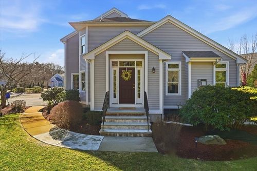 8-8 Country Cir, Norton, MA, 02766-2127 | Card Image