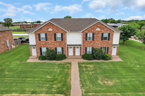 1501 Wade St, Sayre, OK, 73662-1361 | Card Image