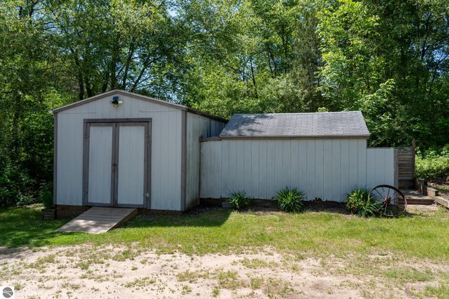1069 El Camino Grande, House other with 4 bedrooms, 2 bathrooms and null parking in Lake Isabella MI | Image 14