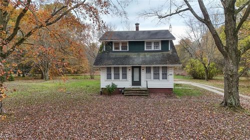 13004 Edison St Ne, Alliance, OH, 44601-8718 | Card Image