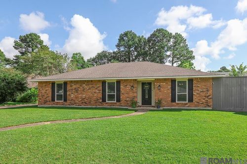 12703 Country Ridge Ave, Baton Rouge, LA, 70816-4826 | Card Image