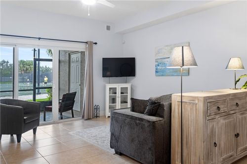 unit-103-4380 Doubles Alley Dr, Vero Beach, FL, 32967-2066 | Card Image