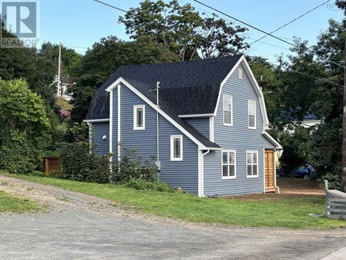 139 1st Ave, Digby, NS, B0V1A0 | Card Image