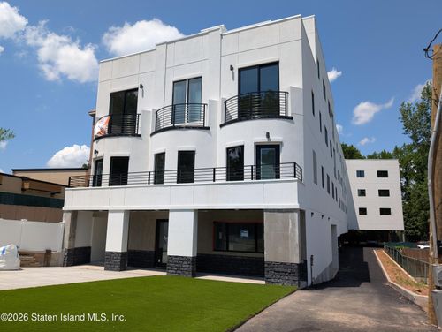 3c-3865 Amboy Road, Staten Island, NY, 10308 | Card Image
