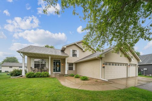 819 Lodge Dr, Jordan, MN, 55352-1453 | Card Image
