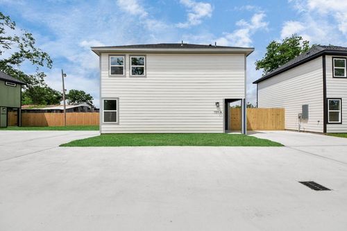 a-7311 Wileyvale Rd, Houston, TX, 77016-7037 | Card Image