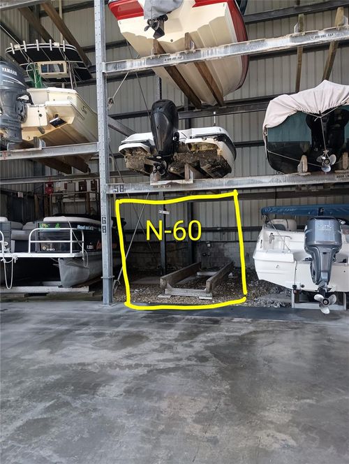 n60-100 Circuit Rd, NOKOMIS, FL, 34275-3006 | Card Image
