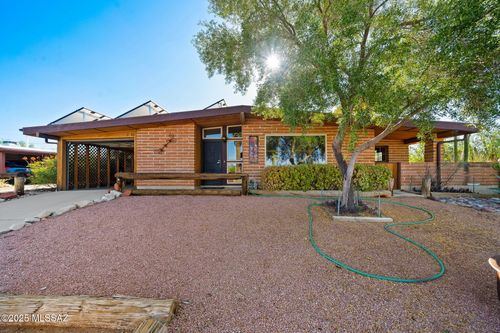647 N Avenida Feliz, Tucson, AZ, 85745-2225 | Card Image