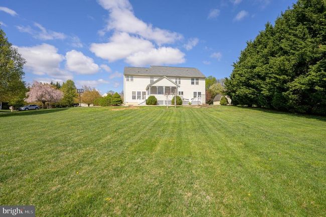 562 Holden Dr, House other with 4 bedrooms, 3 bathrooms and null parking in MARTINSBURG WV | Image 92