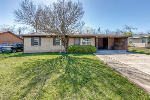 707 Debus Dr, Taylor, TX, 76574-2108 | Card Image