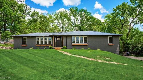 1222 Edward Ln, Zanesville, OH, 43701-2816 | Card Image
