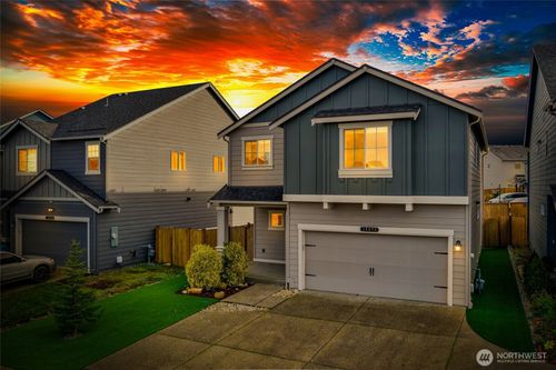 18673 106th Avenue Ct E, Puyallup, WA, 98374-8734 | Card Image