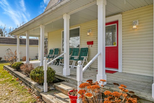 6728 Waterloo St, House other with 3 bedrooms, 1 bathrooms and 3 parking in Kars ON | Image 5