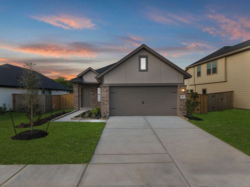 210 Orchard Laurel Dr, Alvin, TX, 77511 | Card Image