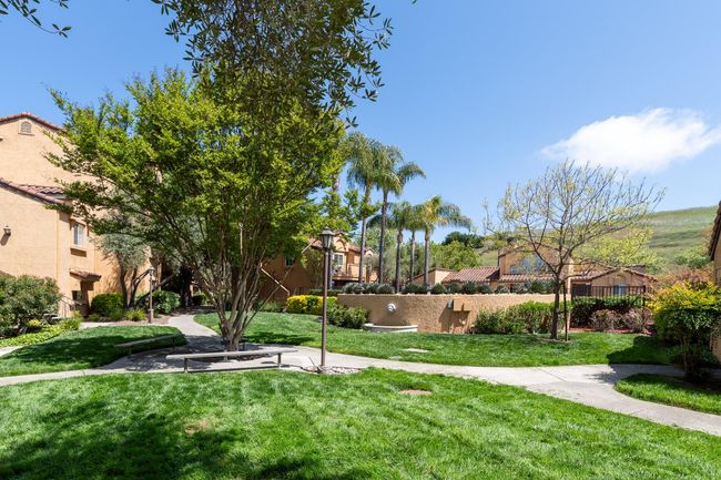 APT-106 - 715 Watson Canyon Ct, Condo with 2 bedrooms, 2 bathrooms and null parking in San Ramon CA | Image 35