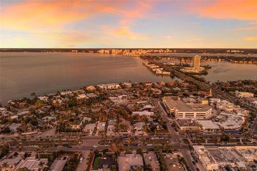 130 N Blvd Of The Presidents, SARASOTA, FL, 34236-1307 | Card Image