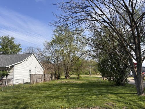 317 Highland Ave, Buckeye Lake, OH, 43008-7818 | Card Image