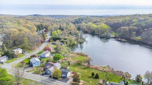 502 Otterhole Rd, West Milford, NJ, 07480-4331 | Card Image