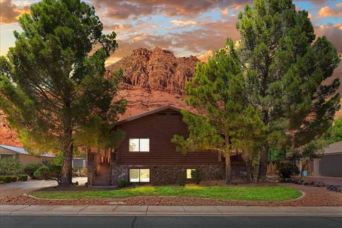 165 E 350 N, Ivins, UT, 84738-6107 | Card Image