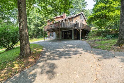 648 Beech Hill Road, Auburn, ME, 04210 | Card Image