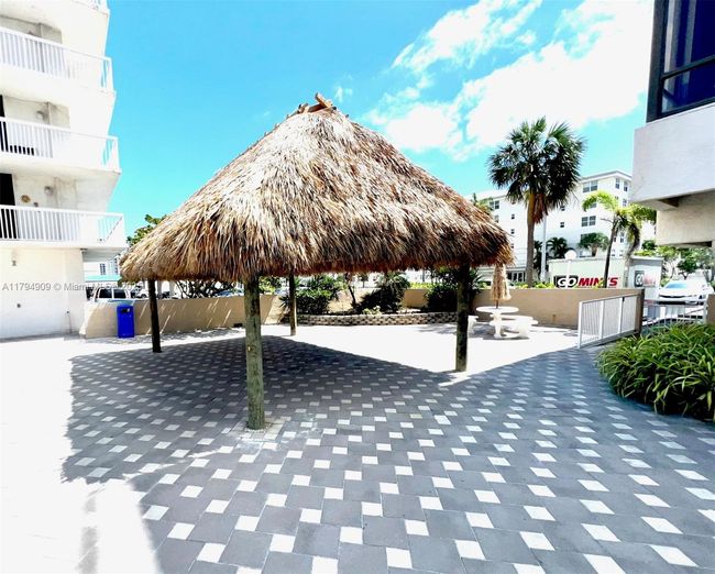 APT-12K - 1500 S Ocean Dr, Condo with 2 bedrooms, 2 bathrooms and null parking in Hollywood FL | Image 45
