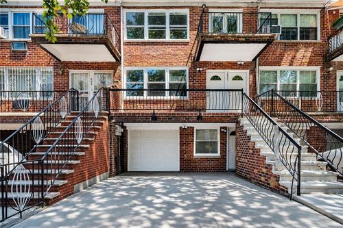 237 74th St, Brooklyn, NY, 11209-2401 | Card Image