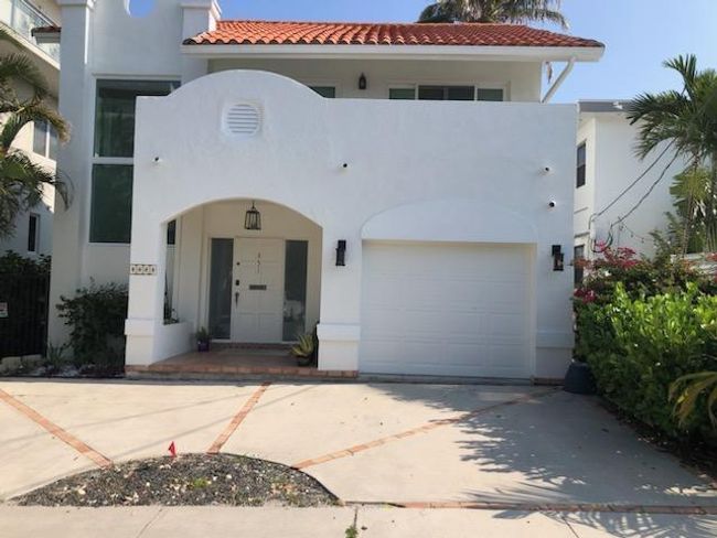 351 Desoto Street, House other with 3 bedrooms, 2 bathrooms and null parking in Hollywood FL | Image 25