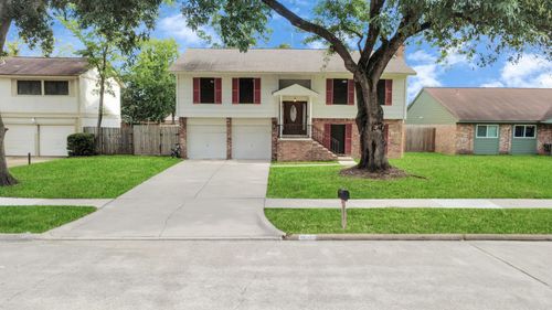 18010 Wild Willow Ln, Katy, TX, 77449-4437 | Card Image