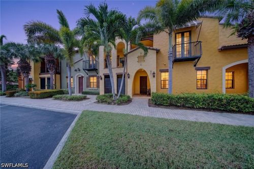802-8965 Malibu Ln, NAPLES, FL, 34113-3406 | Card Image
