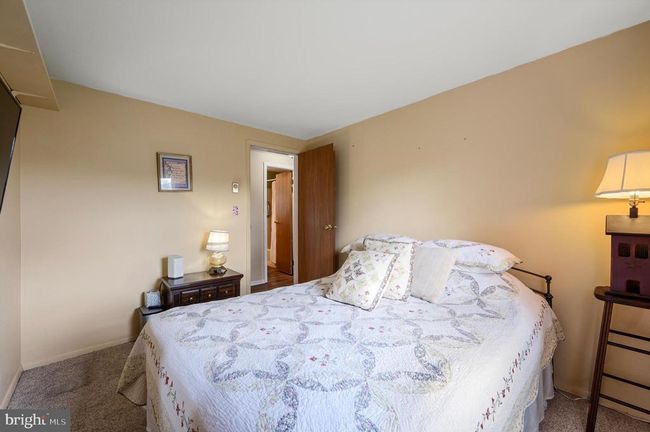 402 Fegan Rd, House other with 3 bedrooms, 1 bathrooms and null parking in BUNKER HILL WV | Image 14