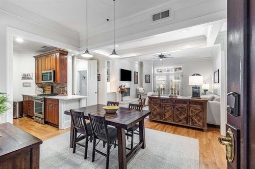 101-77 Peachtree Pl Ne, Atlanta, GA, 30309-4473 | Card Image