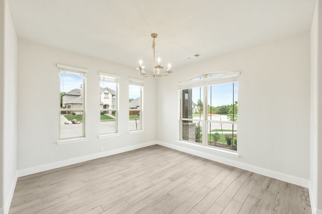 4601 Nomad Dr, House other with 4 bedrooms, 4 bathrooms and null parking in Midlothian TX | Image 4