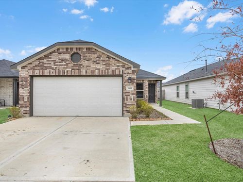 1850 Brushy Cedar Dr, Conroe, TX, 77301-3354 | Card Image