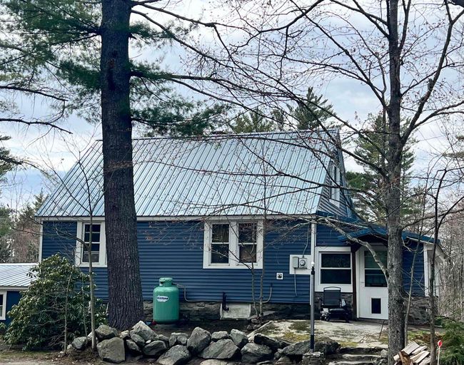 715 S Main St, House other with 3 bedrooms, 1 bathrooms and null parking in Newport NH | Image 4