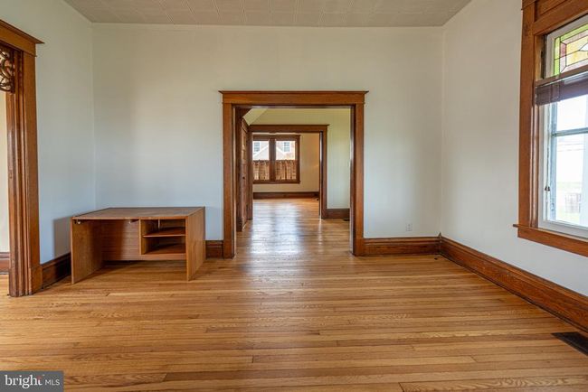 89 N Main St, House other with 4 bedrooms, 2 bathrooms and null parking in Kilmarnock VA | Image 11